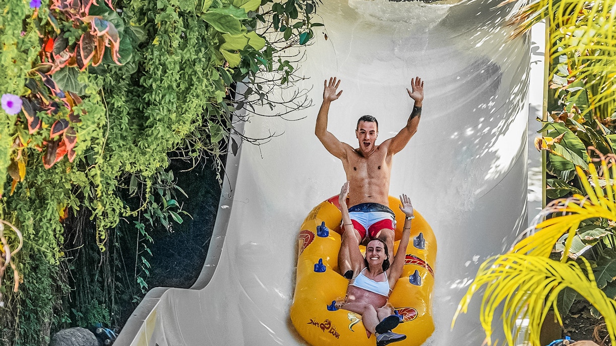https://cdn-imgix.headout.com/media/images/0be4f9082a9bedbf731d30a4bb7f3c77-siampark1-6.jpg?auto=format&q=90&crop=faces
