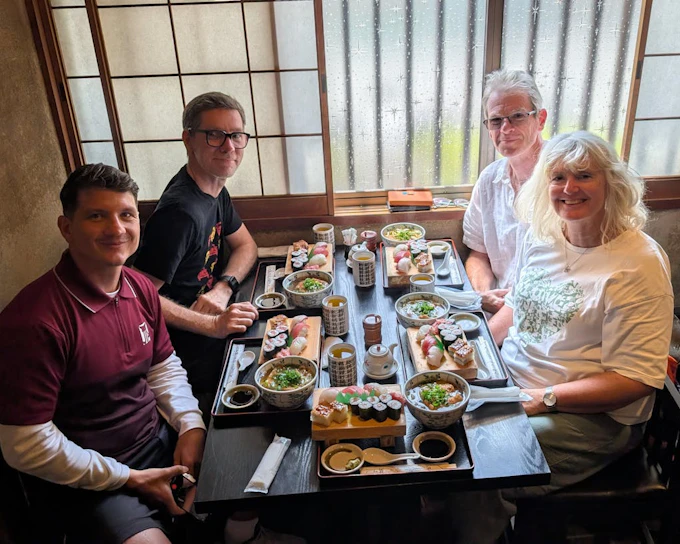 Kyoto Private E-Bike Tour of Bamboo Forest, Temple, and Local Culture with Lunch
