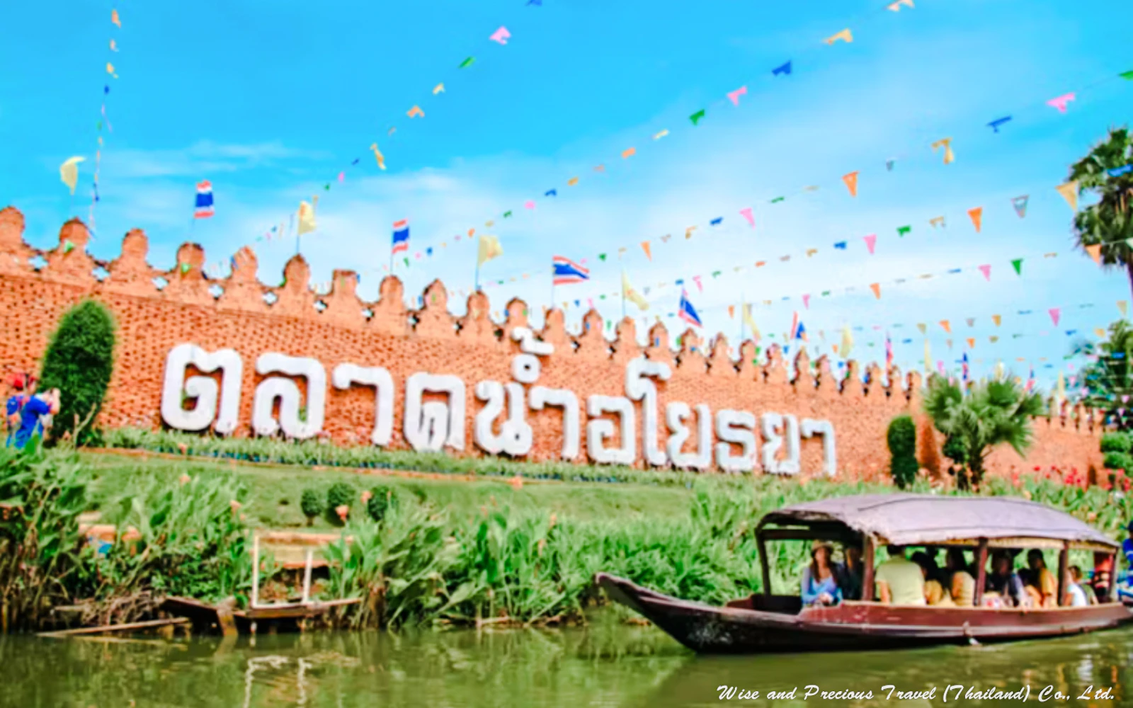 Bangkok Private Van Charter With Driver to Ayutthaya Historical Park and Floating Market Image 5