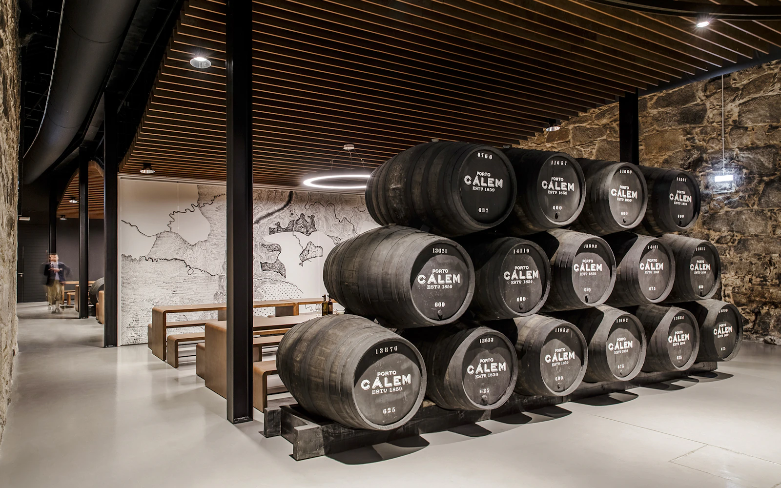 Cálem Cellars Guided Tour and Port Wine Tasting Image 6
