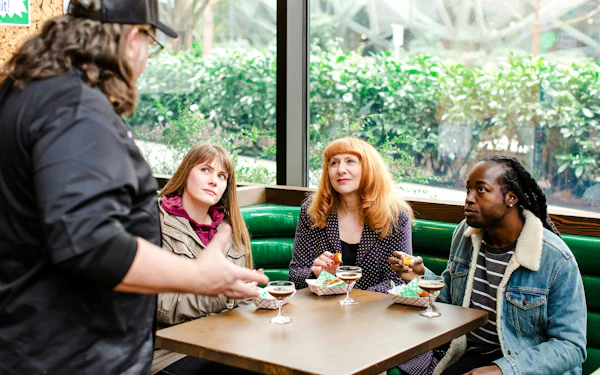 Seattle Happy Hour Tour: Cocktails, Bubbles & Bites