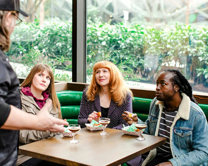 Seattle Happy Hour Tour: Cocktails, Bubbles & Bites