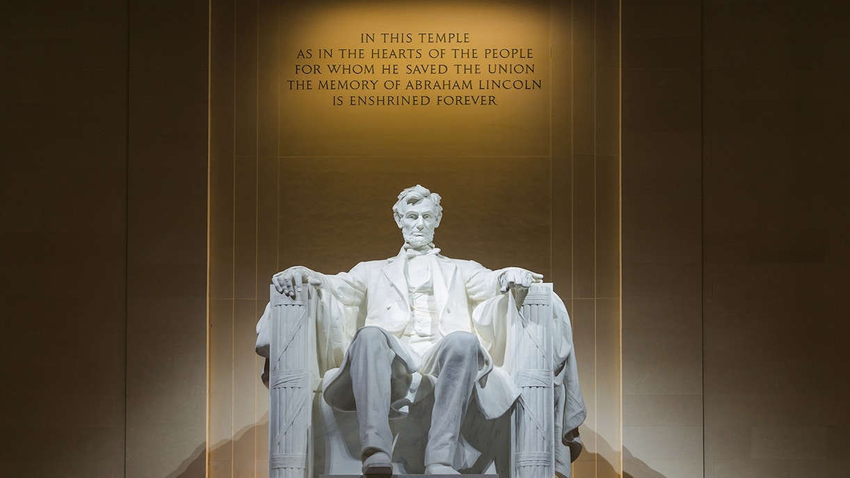 Lincoln Memorial statue of Abraham Lincoln seated, Washington, DC.