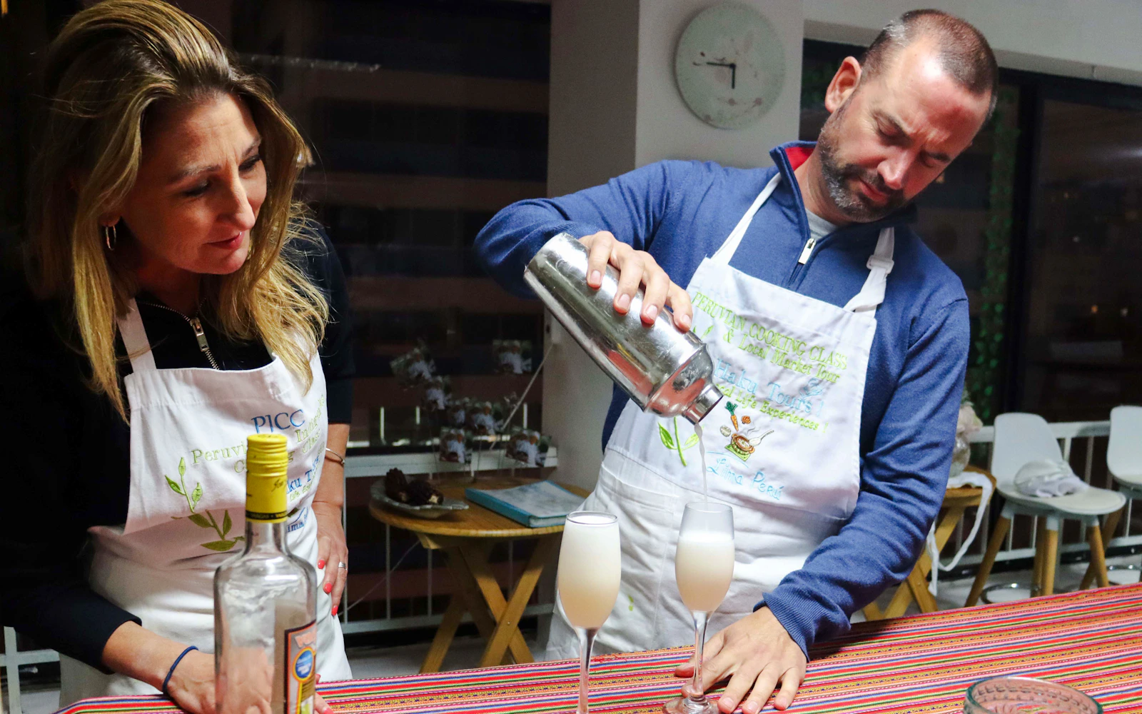 Lima Pisco Sour and Passion Fruit Cocktail-Making Class Image 3