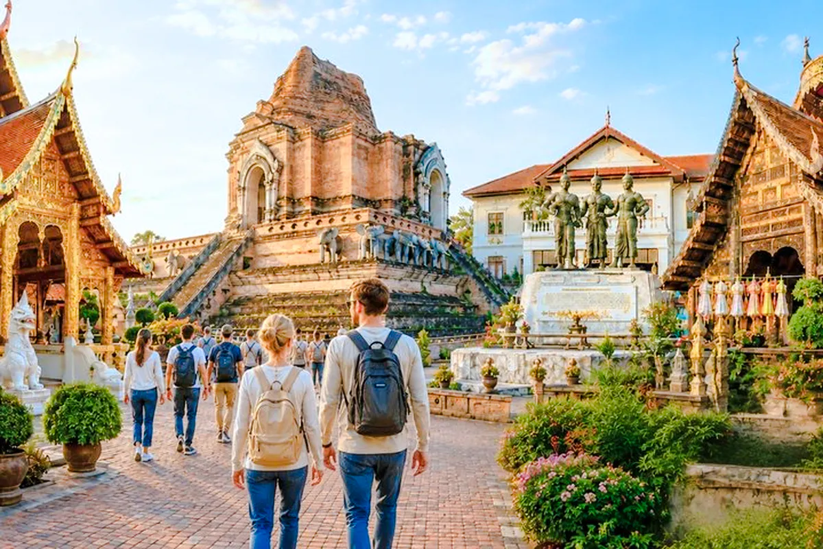Chiang Mai Old City Temples Walking Tour Image 12