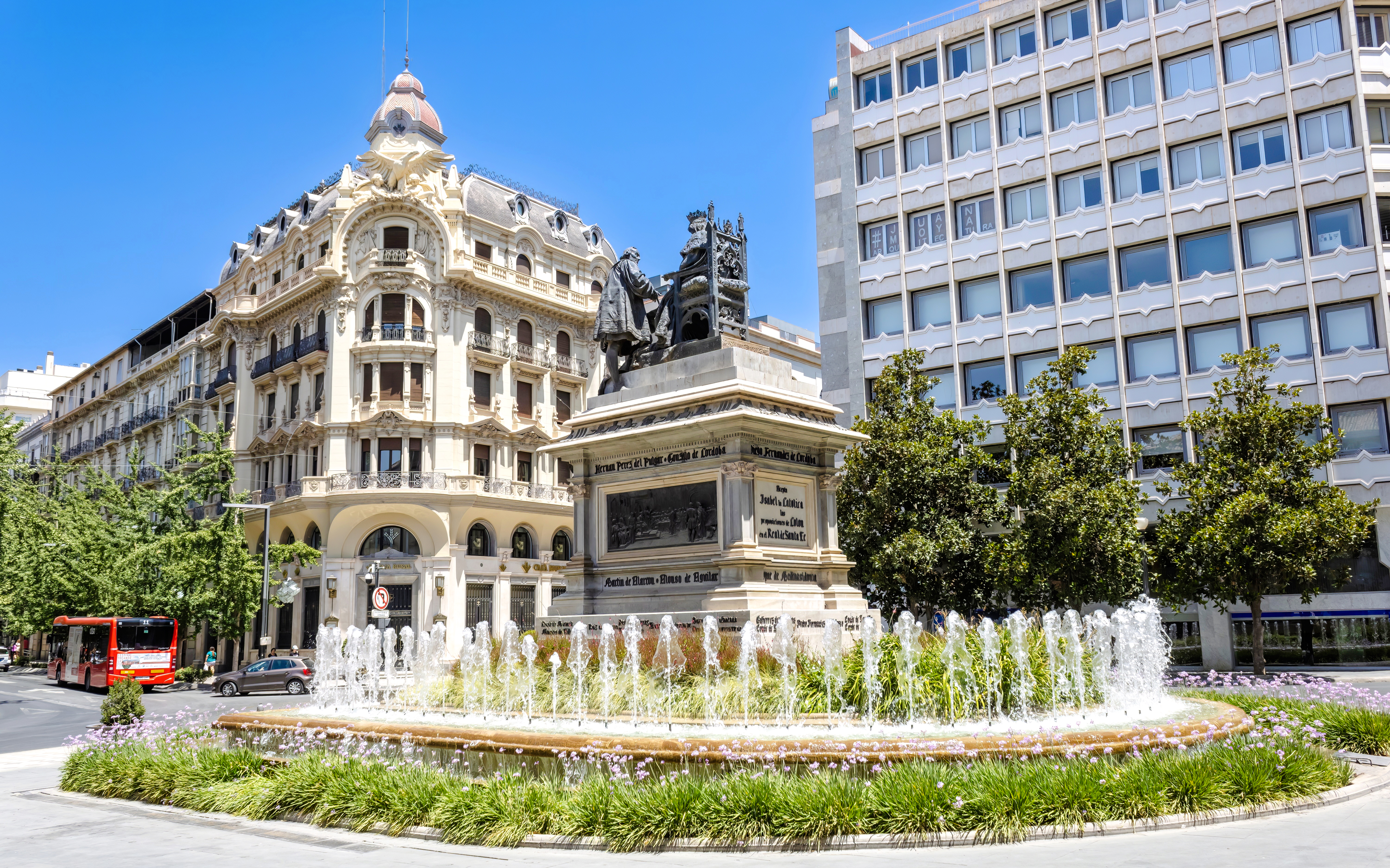 Plaza Isabel la Católica