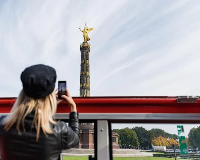 Berlin: Hop-On Hop-Off Bus by Red Sightseeing (Product 47800)