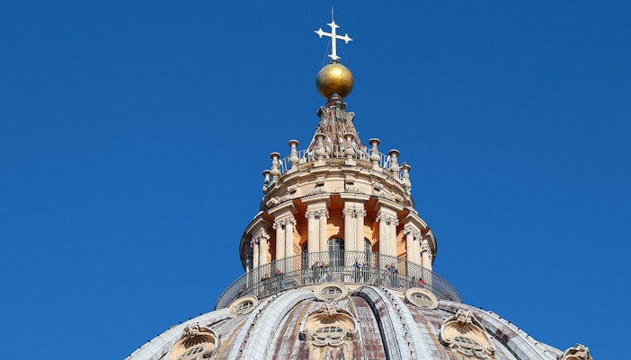 Tourists on a St. Peter’s Basilica dome climb
