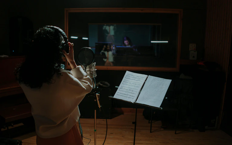 Dubai Vocal Recording Studio Experience