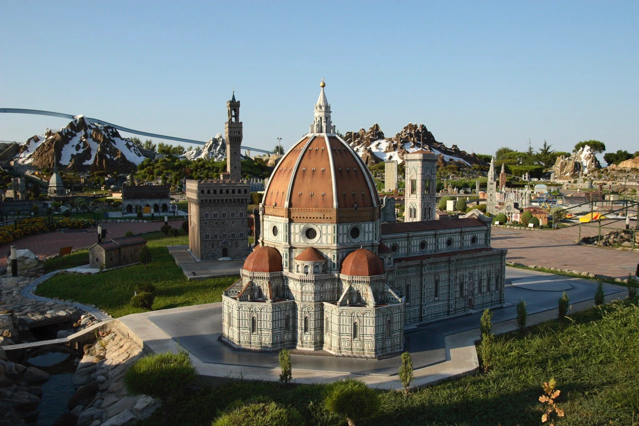 Miniature model of Florence's Duomo at Italia in Miniatura, Italy.
