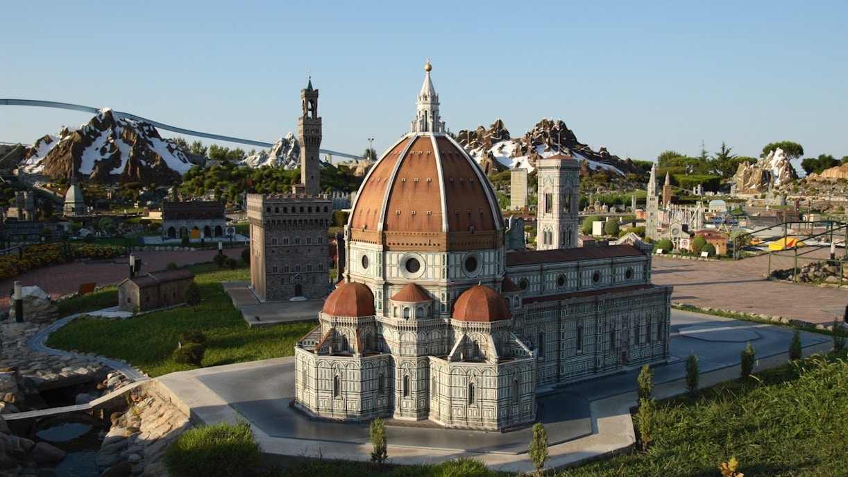 Italia in Miniatura - Opening Hours
