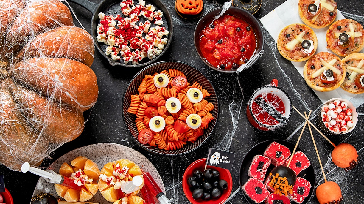 warwick castle halloween