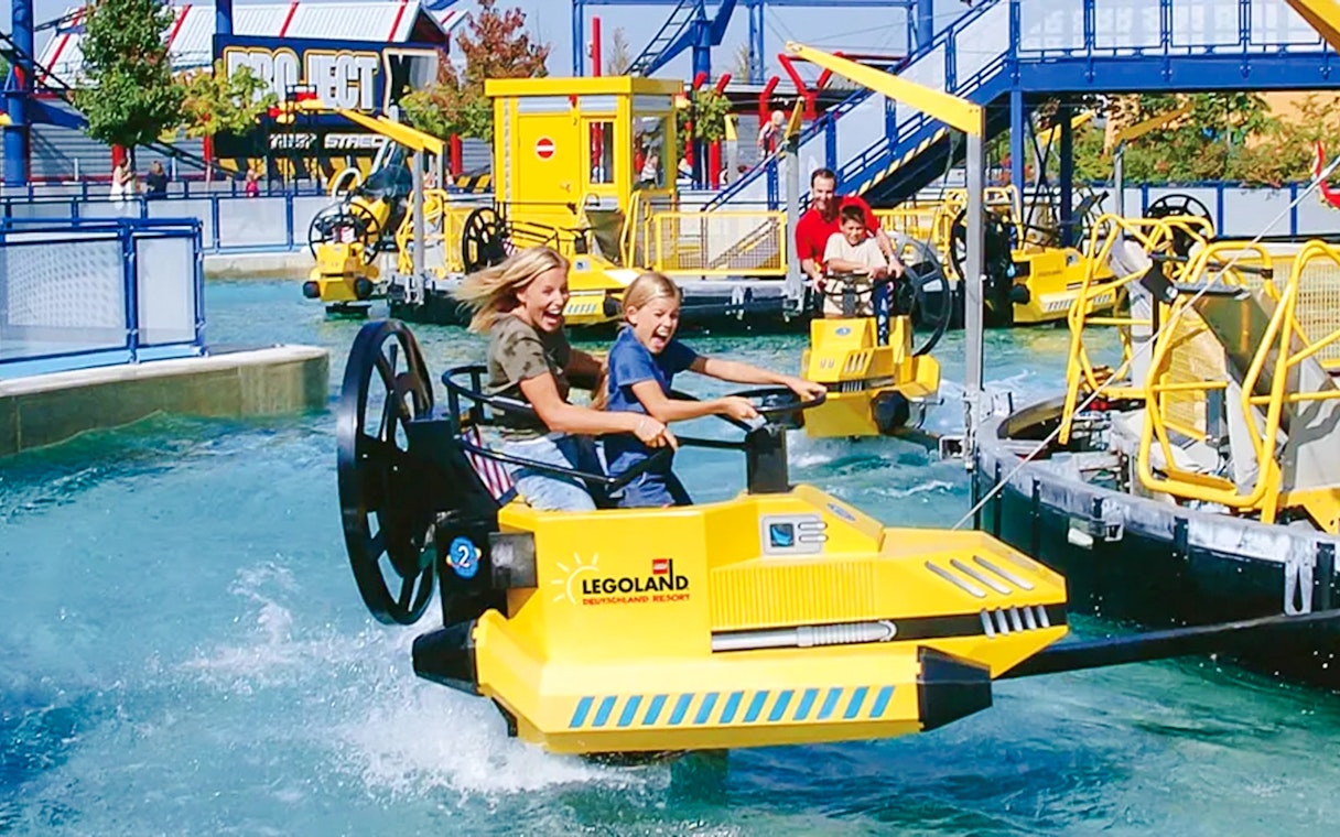 Guests enjoying water rides at LEGOLAND Deutschland.