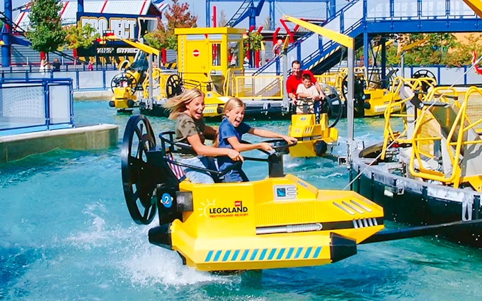 Guests enjoying water rides at LEGOLAND Deutschland.