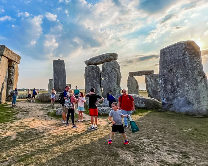 From London: Exclusive Entry to Stonehenge Inner Circle & Windsor Tour