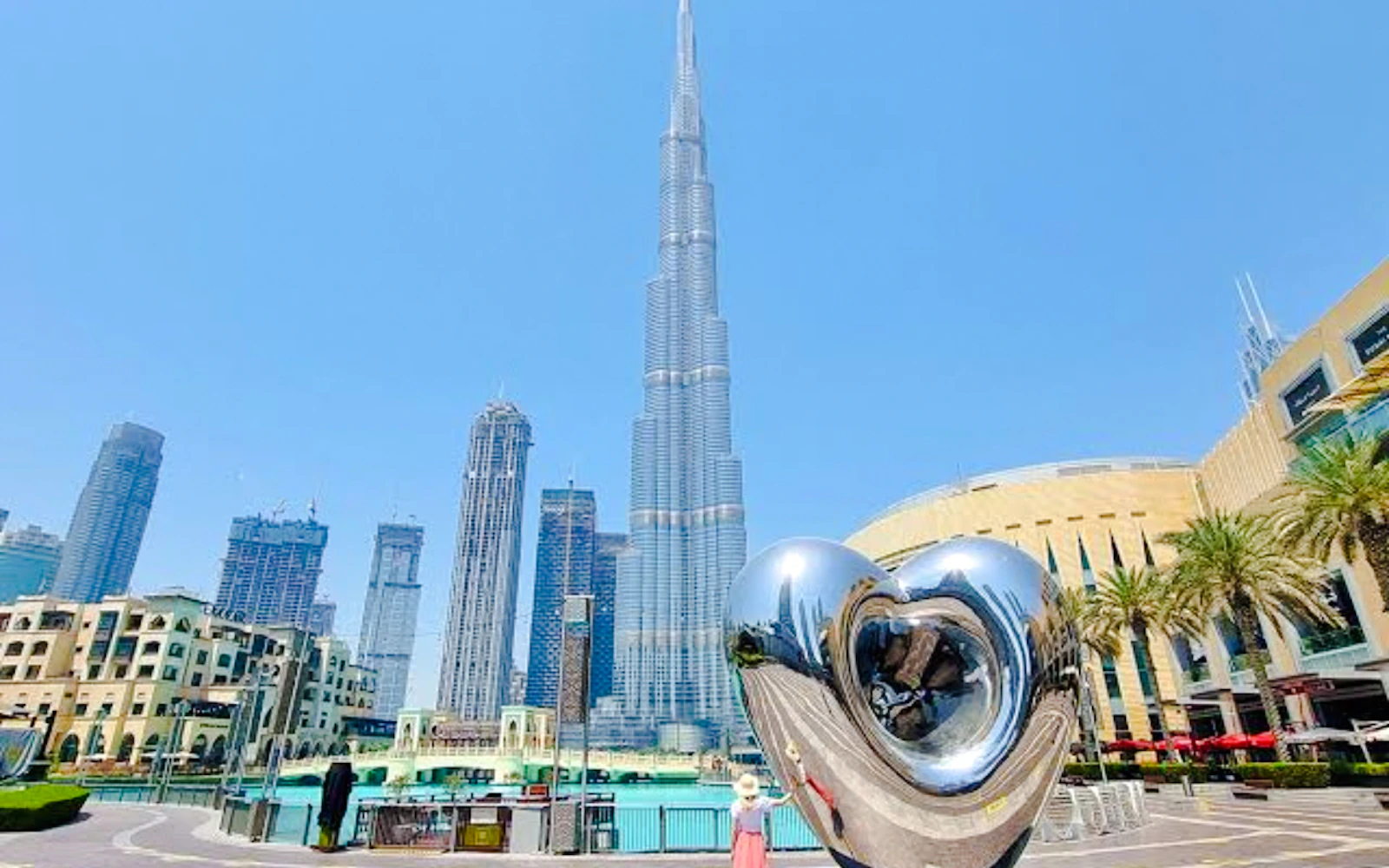 Dubai Full-Day Guided City Tour with Hotel Transfers and Abra Ride Image 3