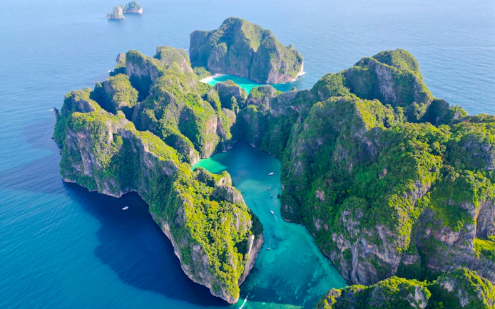Krabi to Phuket Transfer via Phi Phi with Private Longtail Boat Tour and Maya Bay