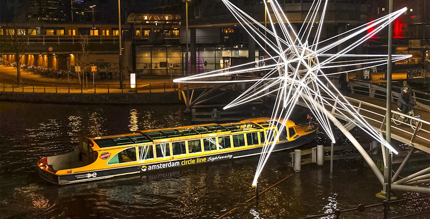 Cruzeiros pelo Amsterdam Light Festival