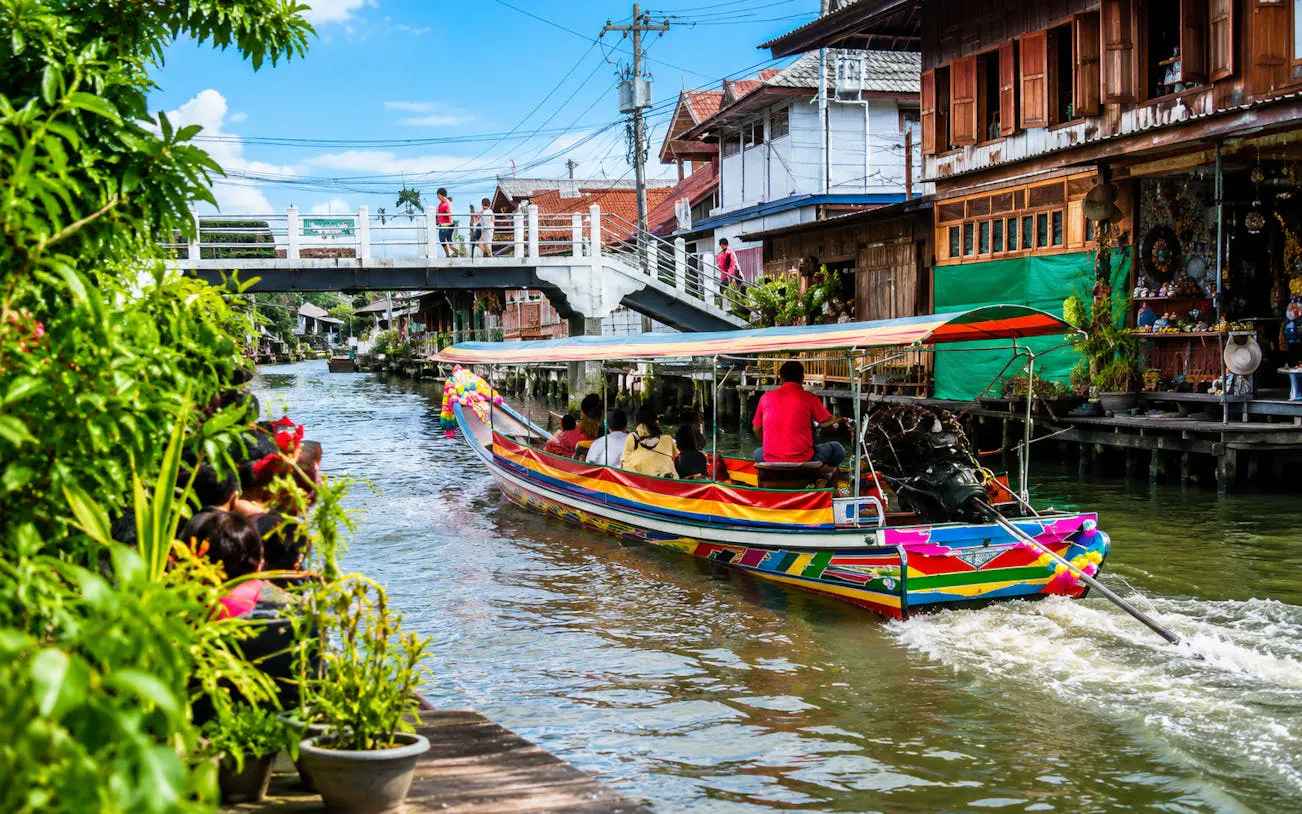 bangkok: private golden buddha, temples & canal communities-9