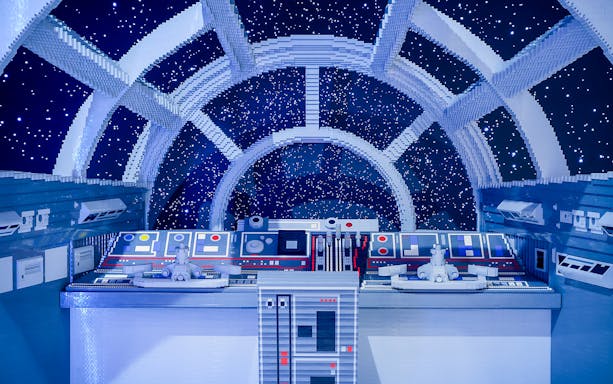 Millennium Falcon cockpit made of LEGO at Star Wars exhibition.