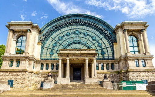 Grand entrance of the Cinquantenaire Palace in Brussels, Belgium.