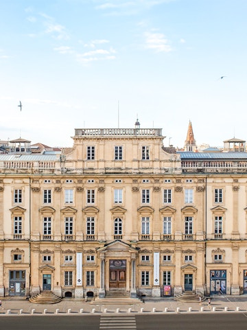 Facade of the Museum of Fine Arts in Lyon, France, showcasing neoclassical architecture.