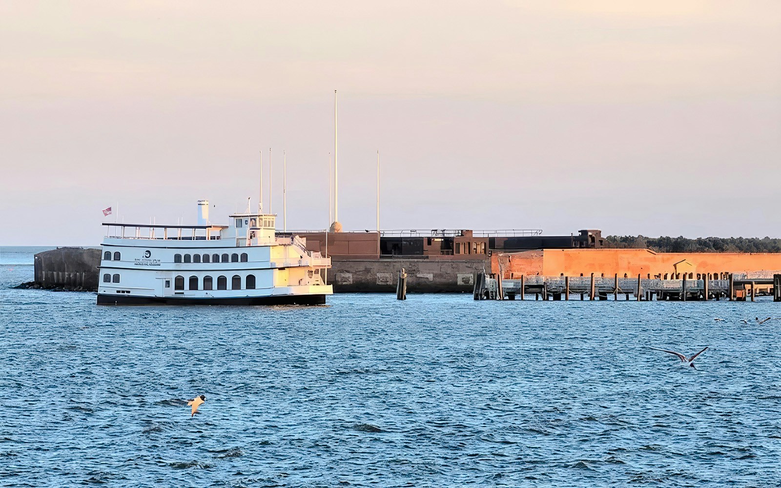 Ferry approaching Fort Sumter National Monument in Charleston Harbor.