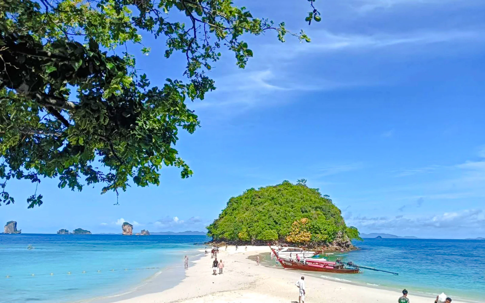 Krabi: 4 Islands by Speedboat with Lunch & Snorkeling