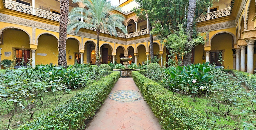 Palacio de las Dueñas