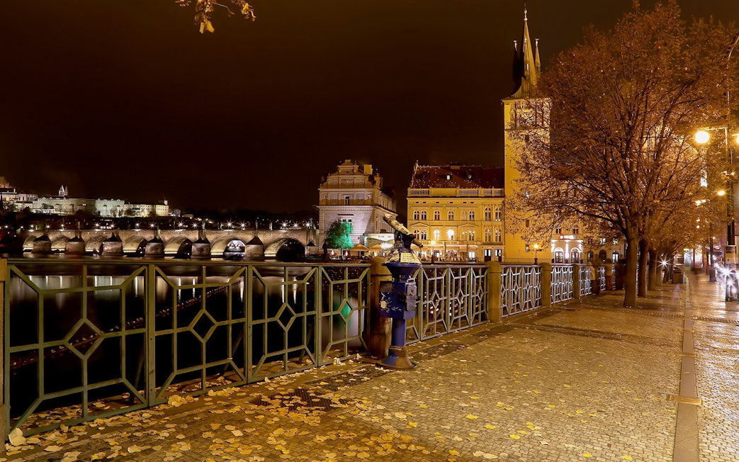 Charles Bridge and Old Town at night, Prague, highlighting the Ghosts and Legends tour.