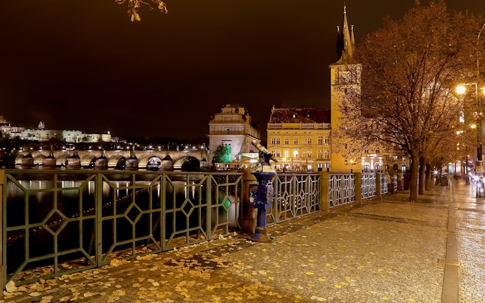 Charles Bridge and Old Town at night, Prague, highlighting the Ghosts and Legends tour.