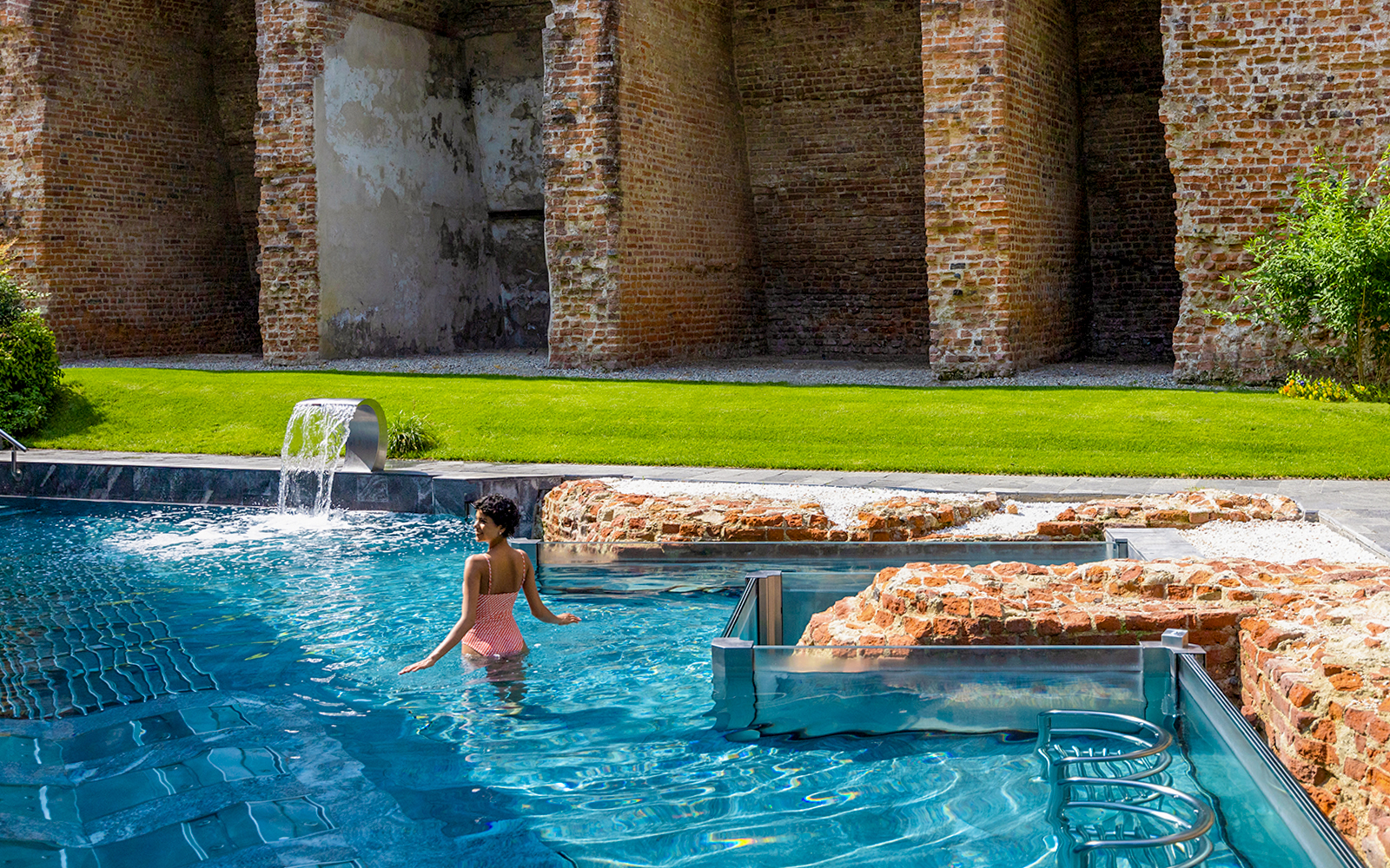 Historical Thousand Blue Bubbles Pools