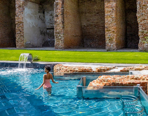 Historical Thousand Blue Bubbles Pools