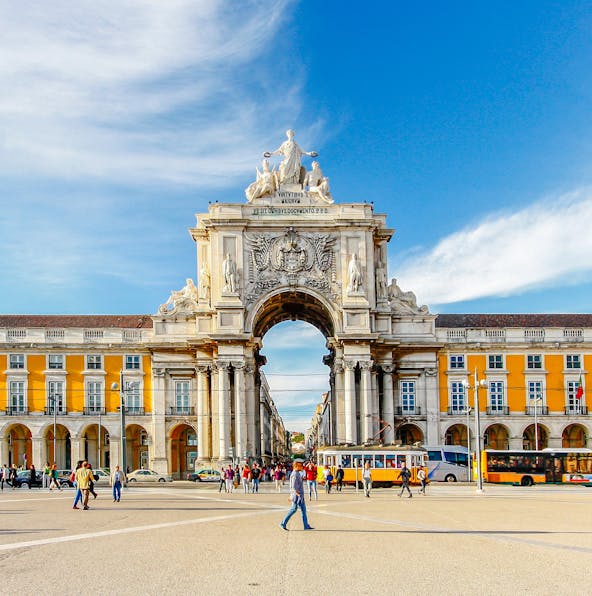 Gain acccess museums, attractions & more with the Lisbon Card