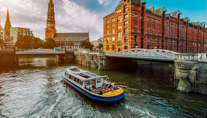 Hamburg evening cruises