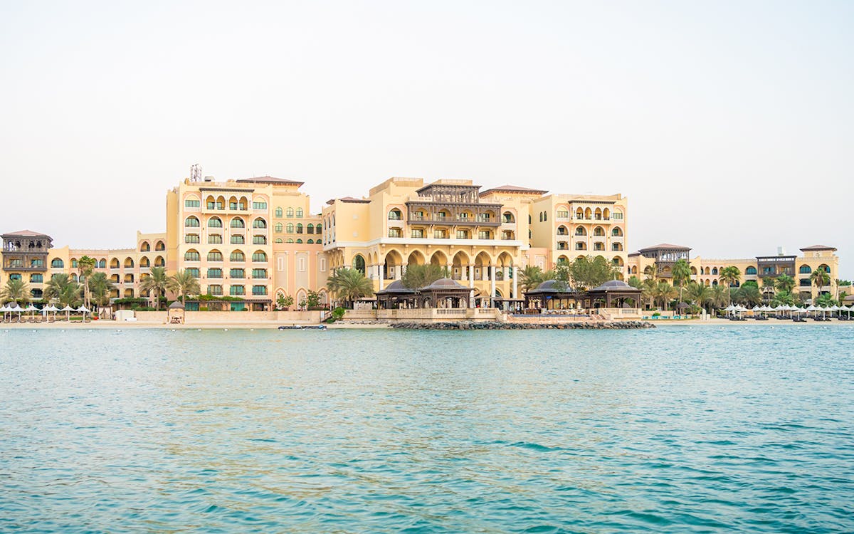 20- minute abu dhabi cruise-7 20- minute abu dhabi cruise-7