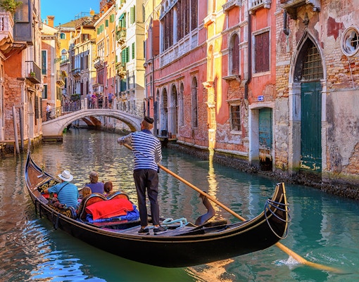 St. Mark's Basilica with Gondola Ride