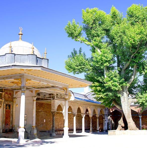 Uncover the remarkable past of Istanbul’s Topkapi Palace