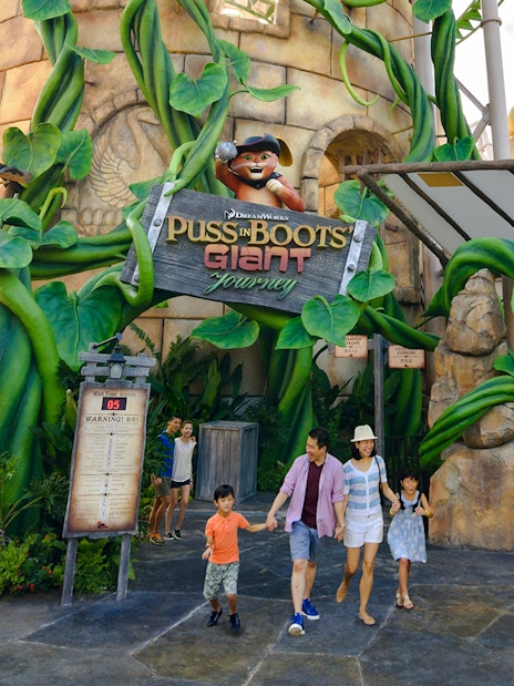 Puss in Boots ride entrance with families at Universal Studios Singapore.