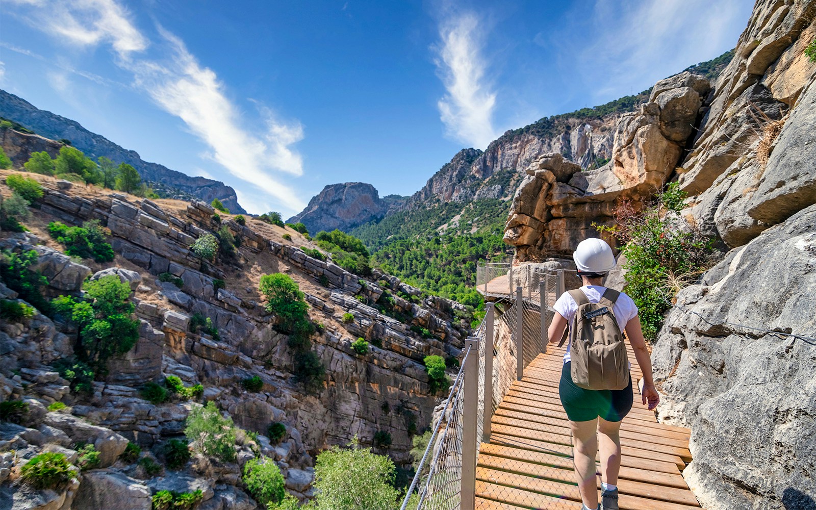 Autumn (September-October)