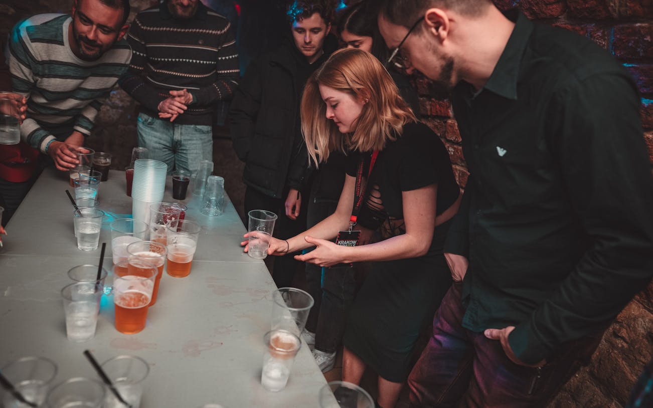 krakow pub crawl by party animals-4