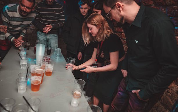 krakow pub crawl by party animals-4