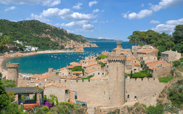 Girona and Tossa de Mar from Barcelona