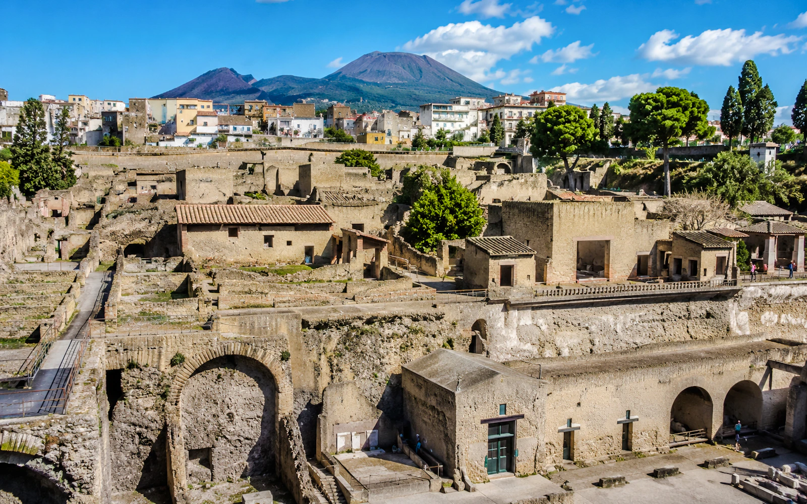 From Sorrento: Herculaneum Archaeological Park Guided Tour with Transfers Image 3