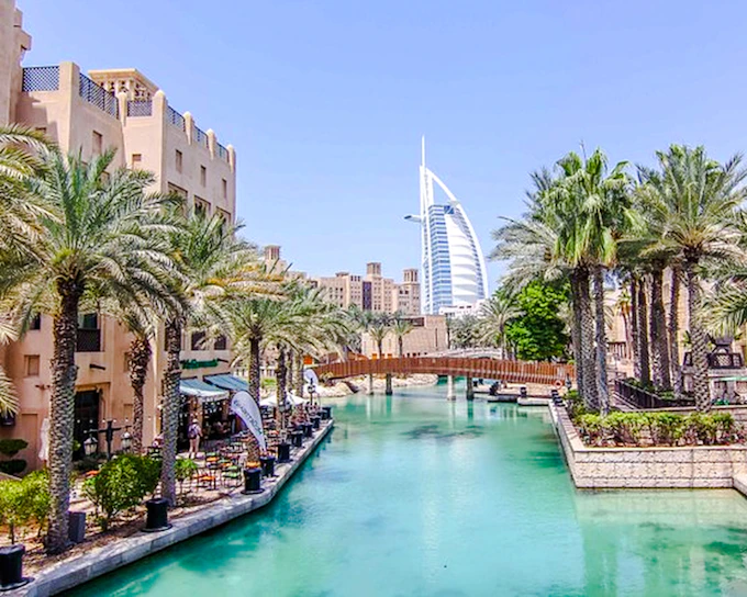 Dubai Private Layover Tour with Round-Trip Airport Transfers (Product 55655)