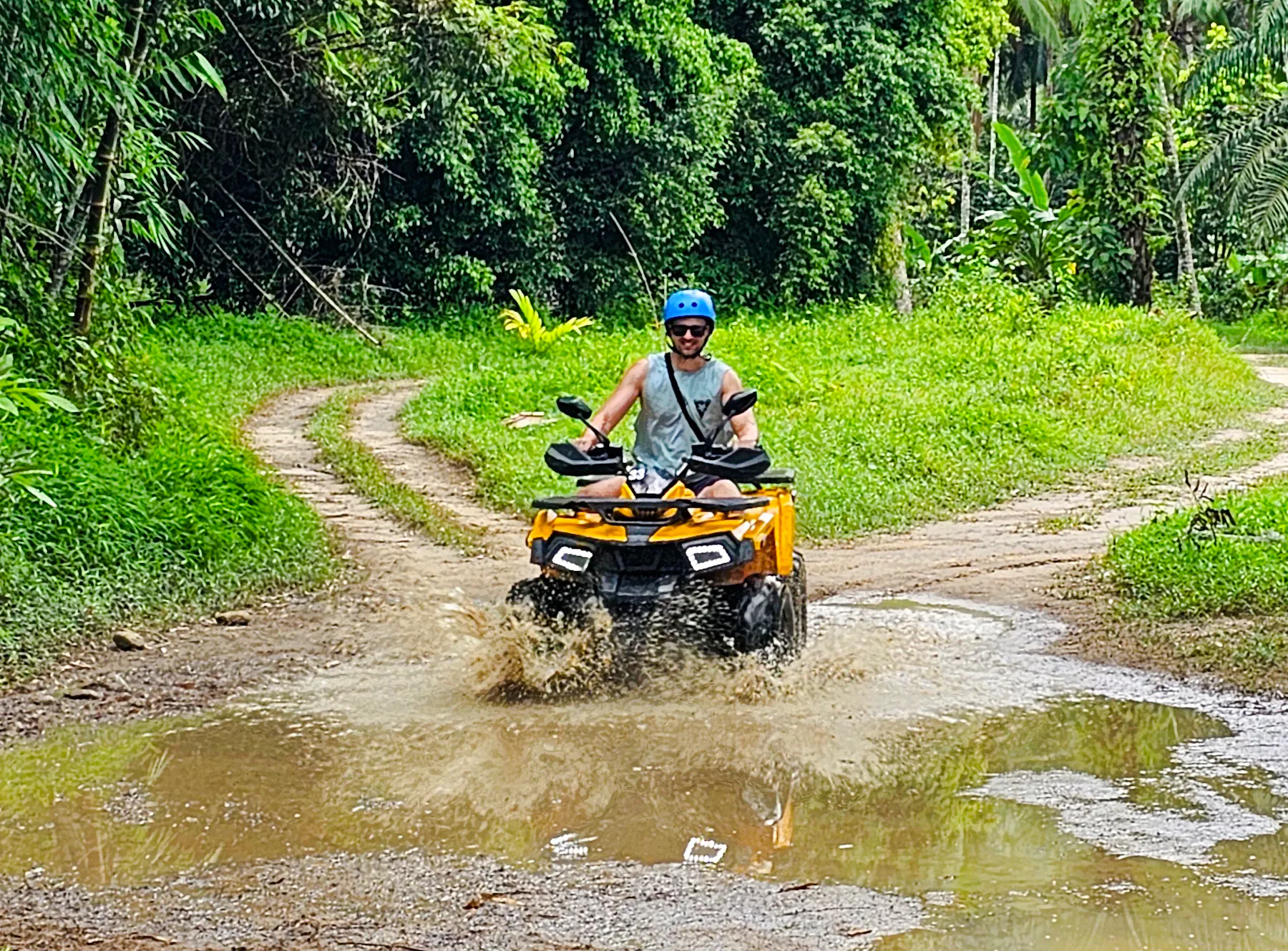 à partir de phuket : excursion privée d'une journée à khao lak avec descente en radeau de bambou, balade en quad et déjeuner-1