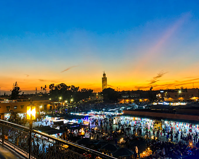 Marrakesh Medina Walking Tour with Rooftop Terraces and Moroccan Dinner (Product 52950)