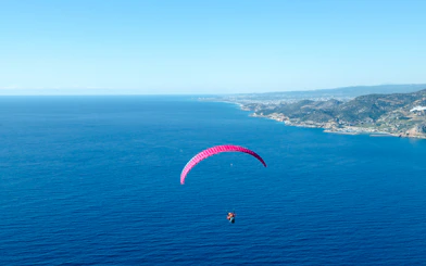 From Antalya: Alanya Paragliding Experience with Cleopatra Beach Landing