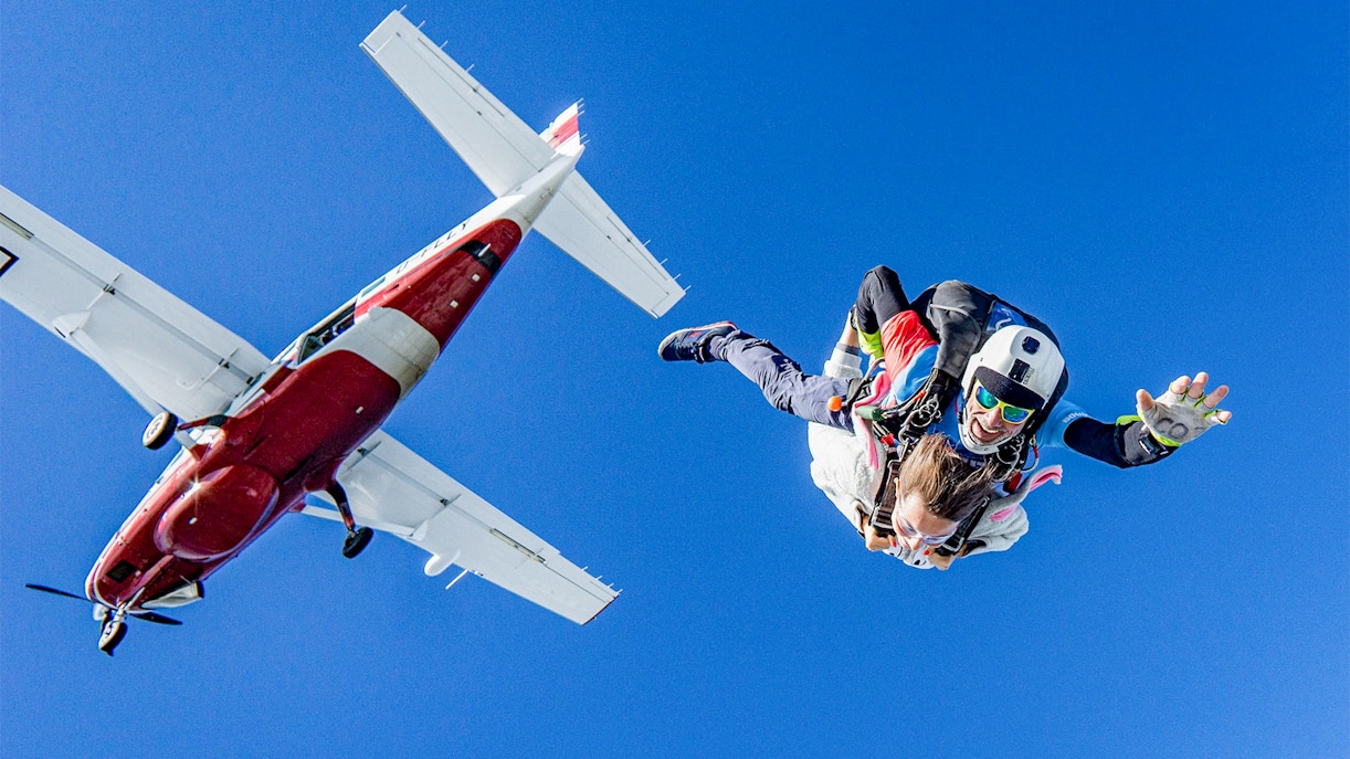Skydive Chicago Tickets