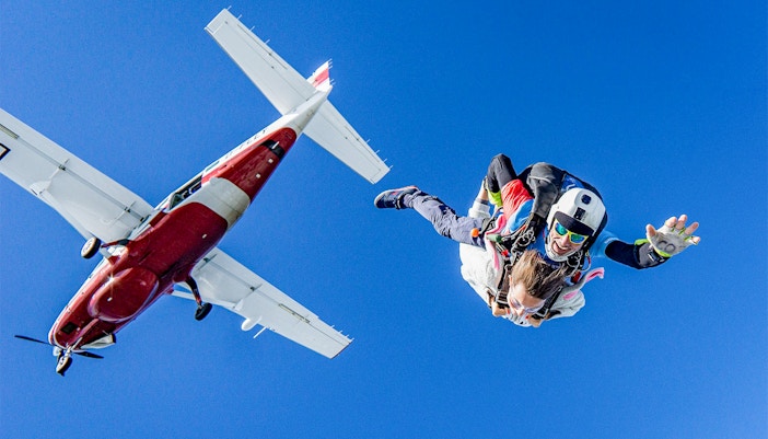 Skydiving in Interlaken